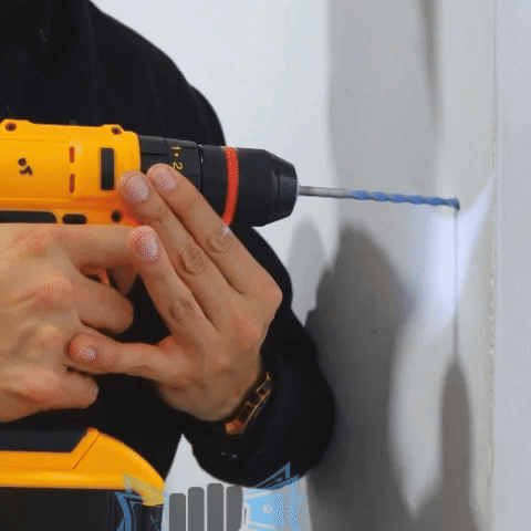 Demostración de taladro inalámbrico en uso