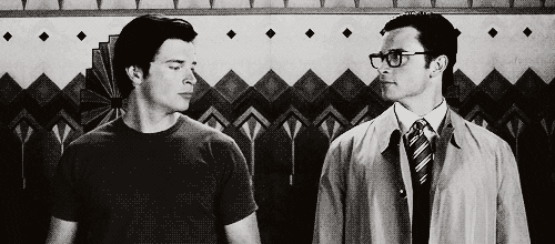 clark kent GIF