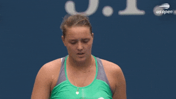 Niemeier Shakes Her Head