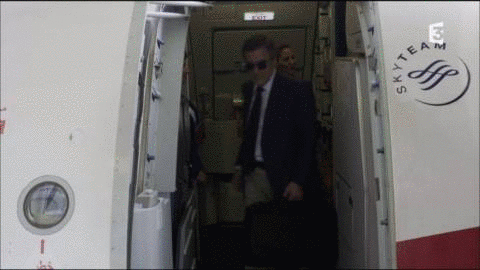 archive wtf GIF by franceinfo