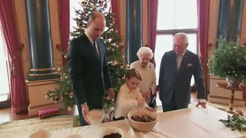 Queen Elizabeth Christmas Clip