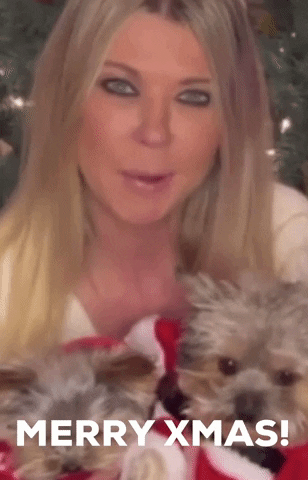 robinspoerl tara GIF