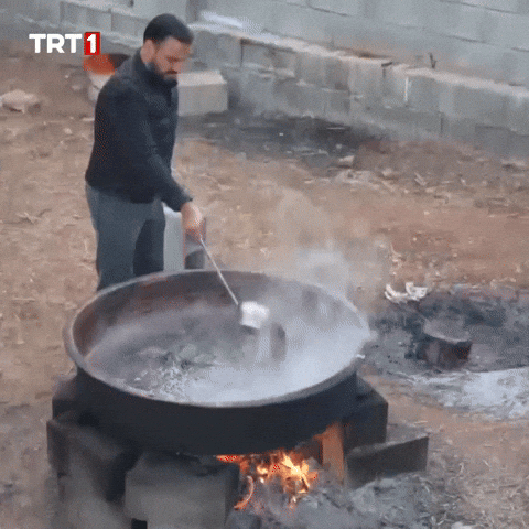 Hungry Chef GIF by TRT