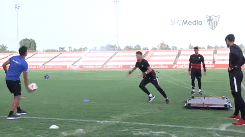 training entrenamiento GIF by Sevilla Fútbol Club