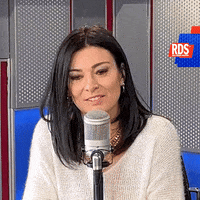 Brava Roberta GIF by RDS 100% Grandi Successi