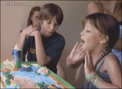 birthday-cake-sisters-KTVOOk1Rgc0Eg