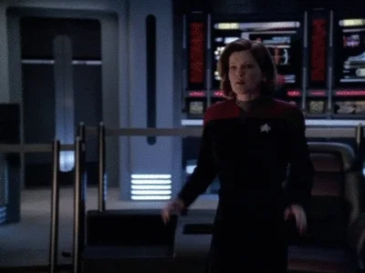 Star Trek Voyager GIF