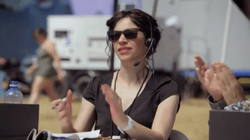 season 6 applause GIF