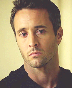 alex oloughlin