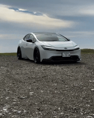 Toyota Prius GIF