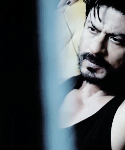 anyway i hate that second so much shah rukh khan GIF
