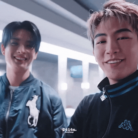 Busbecauseofyouishine GIF