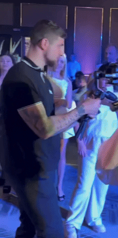 giphy.gif?cid=9b38fe91lzmx22smdm9c3ffw71