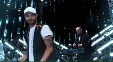 200.gif?cid=fc005b08f89d2ed3b3aa6df1e3b3716e32999d57b71fabd8&rid=200.gif&ct=g