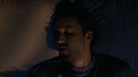 Réveil GIF en train de rêver