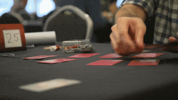 compete card game GIF by AsmodeeGames