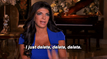 girl saying "I just delete, delete, delete"