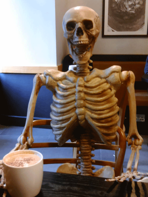 Me waiting for Brilliant Striker to come back to the Item shop 😂😂🙏🤒