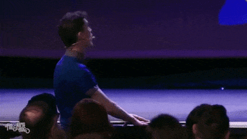200.gif?cid=fc005b08e276cefedaec1d52f4e0a68129a44587098df46d&rid=200.gif&ct=g