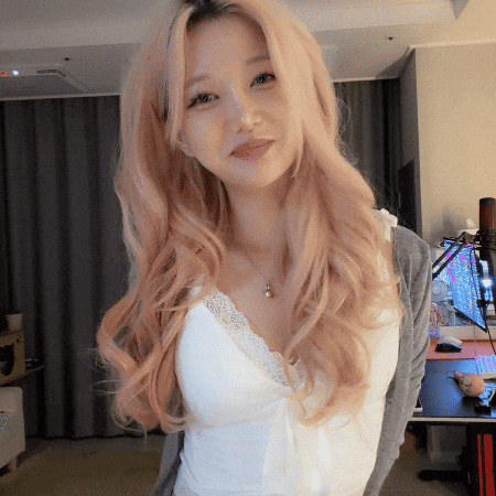 Beautiful Girl Dancing GIF