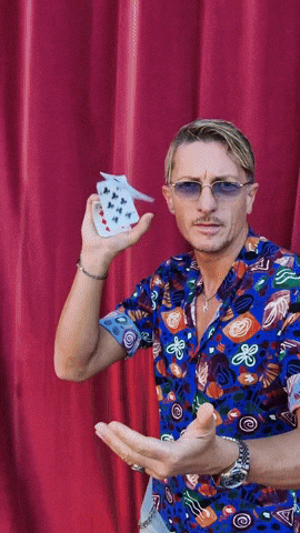 Heldin Magic GIF