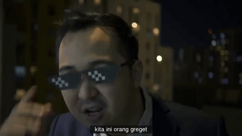 New Trending Gif On Giphy Mirrored Sunglasses Men New Trends Mens Sunglasses