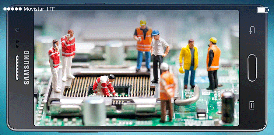 Trabajo Ayuda GIF by Movistar Ecuador