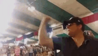 suddenly #ilovemyself #kiss #popeye #spinach #guy #alpha #iamtheman #lookatme #dumb #muscle #strength #force  GIF
