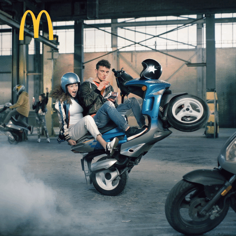 Relax Chill GIF by McDonald's NL