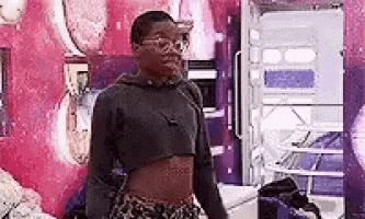 giphy.gif?cid=4d1e4f2954fdd8744b492d213f