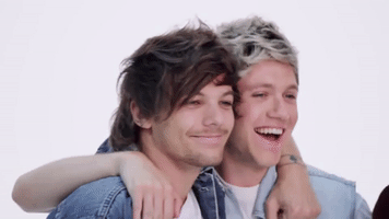 Louis Tomlinson 1D GIF