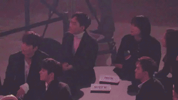 Ren Aron GIF