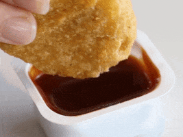 sauce dip GIF by McDonald's CZ/SK