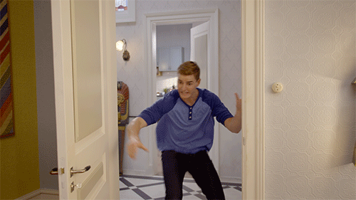 Door Close GIF by Nickelodeon - Find & Share on GIPHY