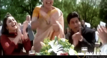 Bollywood Clap GIF by kabhikhushikabhigham