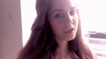 Lana Del Rey GIF