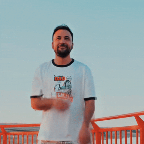 Ultra GIF
