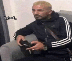 Giyardi GIF