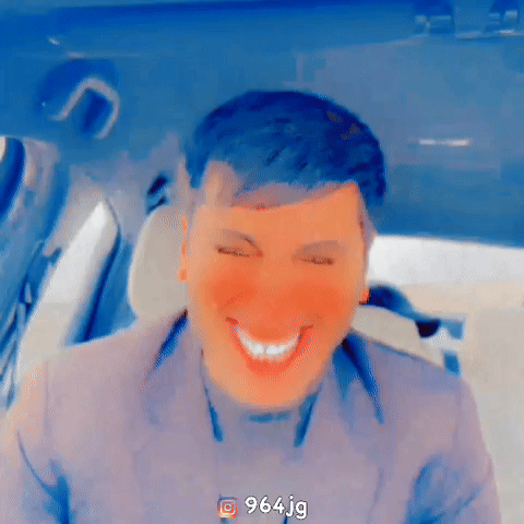 ضحك GIF