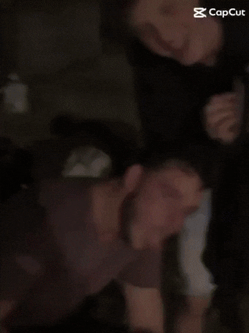 Eli GIF
