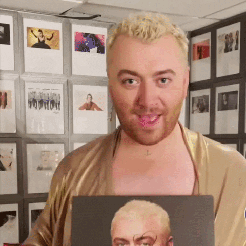 giphy.gif?cid=2154d3d7d0189d0fd7f2069122deac176fc40805ab769846&rid=giphy.gif&ct=g