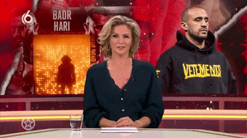 Laugh GIF by Shownieuws